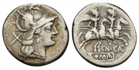 REPÚBLICA ROMANA. CALPURNIA. Denario. Roma (189-180 a.C.). R/ Debajo de los Diócuros CN CALP y ROMA en cartela. AR 3,43 g. 18,6 mm. CRAW-153.1. FFC-22...