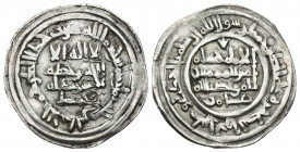 ACUÑACIONES HISPANO-ÁRABES. CALIFATO. Hisam II. Dírham. Al-Andalus. 388 H. AR 3,8 g. 25,22 mm. V-538. MBC.