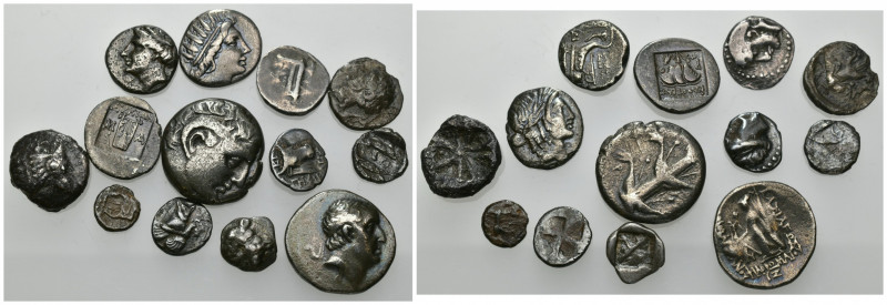 GRECIA ANTIGUA. Lote de 13 divisores en plata diferentes: Clazomene, Lesbos, Mil...