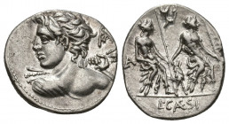 REPÚBLICA ROMANA. CAESIA. Lucius Caesius. Denario. Roma (112-111 a.C.). A/ Busto de Apolo Vejovis visto por detrás con haz de rayos, detrás monograma....