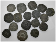 REINOS DE CASTILLA Y LEÓN. ENRIQUE II. Lote de 17 vellones de varias cecas y valores. BC+/MBC-.