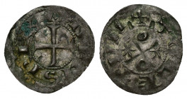 REINOS DE CASTILLA Y LEÓN. ALFONSO VI. Óbolo. Toledo. III-8.2. BMM-10.2. Imperatrix A6:7.1. VE 0,27 g. 14,4 mm. Oxidaciones. EBC-. Muy escasa.