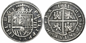 FELIPE IV. 8 reales. Segovia. 1651. A/ PHILIPPVS IIII D G. R/ HISPANIARVM REX 1651. AC-1592. Hojita en reverso. MBC-/MBC. Rara.