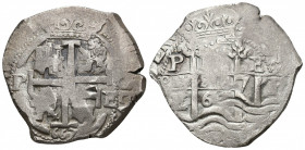 CARLOS II. 8 reales. 1667. Potosí E. AR 26,27 g. 37,5 mm. AC-698. Vanos. MBC.