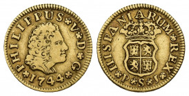 FELIPE V. 1/2 escudo. 1744. Sevilla. PJ. AU 1,74 g. 15,2 mm. VI-1288. MBC-/MBC.