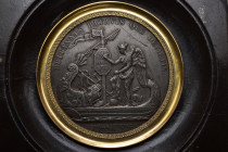 MONEDAS EXTRANJERAS. FRANCIA. Luis XVIII. Medalla enmarcada. Batalla naval de Vélez-Málaga (1704). PB. Raya. MBC+.