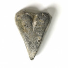 ROMA. República romana. Pre-moneda, Aes Formatum, en forma de corazón (ss. VI-III s a.C.). Bronce. Longitud 3,2 cm.