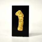ROMA. Imperio Romano. Placa unifaz con Venus representada en relieve (ss. II-III d. C). Oro. Longitud 30 mm.