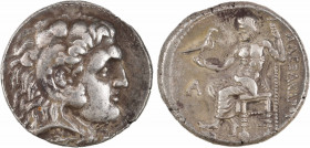 Macédoine, Alexandre le Grand, tétradrachme, Byblos, c.330-320 av. J.-C
A/Anépigraphe
Tête imberbe d'Héraclès à droite, coiffée de la peau de lion
...