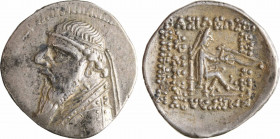 Royaume parthe, Mithradates II, drachme, Ecbatane ? c.123-88 av. J.-C
Buste barbu à gauche, diadémé, avec cuirasse cloutée
Archer sur un trône à dro...