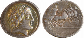 Anonyme, denier, Rome, 86 av. J.-C
A/Anépigraphe
Tête laurée d'Apollon à droite ; en dessous, un foudre
R/Anépigraphe
Jupiter dans un quadrige à d...