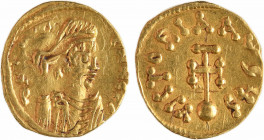 Constantin IV, semissis, Constantinople, 668-685
A/D N CONSTAN-TIVS P P AV
Buste diadémé à droite, drapé et cuirassé, vu de trois quarts en avant
R...