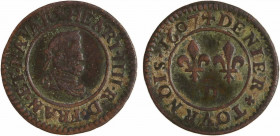 Henri IV, denier tournois, 1607 Lyon
A/(à 12 h.) + HENRI. IIII. R. D. FRAN. ET. NAVAR
Buste à droite du Roi, lauré et cuirassé
R/+ DENIERx TOVRNOIS...