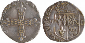 Louis XIII, huitième d'écu de Béarn, 1622 Morlaàs
A/LVDOVICVS. XIII. D: G. FRANC. ET. NA. REX BD
Croix fleurdelisée, avec fleuron quadrilobé en cœur...