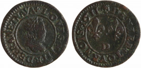Louis XIII, denier tournois 1er type, 1611 Lyon
A/+ LOVS. XIII. R. DE. FRAN. ET. NAVA
Buste enfantin du Roi à droite, lauré et cuirassé, avec fraise...