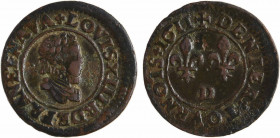 Louis XIII, denier tournois 1er type, 1611 Lyon, variété poids lourd
A/+ LOVS. XIII. R. DE. FRAN. ET. NAVA
Buste enfantin du Roi à droite, lauré et ...