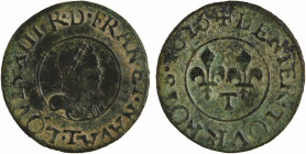 Louis XIII, denier tournois, 1616 Nantes
A/(à 6h.) LOVS. XIII. R. D. FRAN. ET. NAVA.
Petit buste enfantin du Roi à droite, lauré et cuirassé ; diffé...