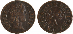 Louis XIV, denier tournois, 1649 Paris
A/LOVIS. - .XIIII.
Tête enfantine laurée du Roi à droite
R/+ DENIER. TOVRNOIS. (date)
Deux lis et différent...