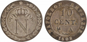 Premier Empire, 10 centimes à l'N couronnée, 1808 Paris
Dans le champ, grande N sous une couronne et dans un listel orné d'une couronne formée de deu...