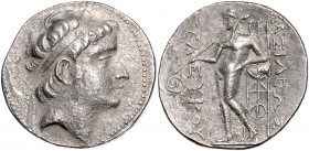 SELEUKIDISCHES REICH, Seleukos II. Kallinikos, 246-226 v.Chr., AR Tetradrachme. Diad. Kopf r. Rs.Apollo mit Pfeil auf Dreifuß gestützt.
ss
Sear 6896...