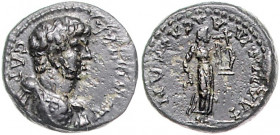 RÖMISCHES REICH, Domitian als Caesar, 69-81, AE 14, Lydien, Stadt Philadelphia. Gepanz. Büste r., DOMITIAN KAICAP. Rs.Apollo r. stehend, PHLABI PHILAD...