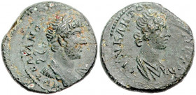 RÖMISCHES REICH, Hadrian, 117-138, AE 17, Lydien, Stadt Stratonikeia. Belorb. u. gep. Büste r., AV TPAIANOC [...]. Rs.Drap. Senatsbüste r., [INDI]CTPA...