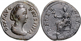 RÖMISCHES REICH, Faustina I., Gemahlin des Antoninus Pius, +141, AE Sesterz, Rom. Drap. Büste r. Rs.Aeternitas sitzt l. mit Phoenix und Globus. 26,36g...