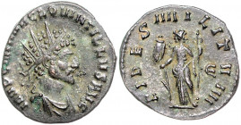 RÖMISCHES REICH, Quintillus, 270, AE Antoninian, Rom. Büste mit Strahlenkrone r. Rs.Fides steht l. mit zwei Standarten. 2,84g.
f.vz
RIC 18
