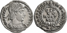 Constantine II, 337-340. Siliqua (Silver, 21 mm, 3.10 g, 6 h), Aquileia. CONSTANTI-NVS P F AVG Rosette-diademed and cuirassed bust of Constantine II t...