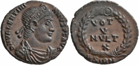 Valentinian I, 364-375. Follis (Bronze, 19 mm, 3.37 g, 12 h), Sirmium, 364. D N VALENTINI-ANVS P F AVG Laureate, draped and cuirassed bust of Valentin...