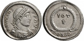 Valens, 364-378. Siliqua (Silver, 20 mm, 3.20 g, 6 h), Constantinopolis, 364-367. D N VALENS P F AVG Pearl-diademed, draped and cuirassed bust of Vale...