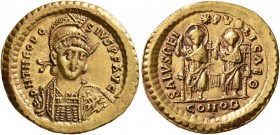 Theodosius II, 402-450. Solidus (Gold, 21 mm, 4.38 g, 7 h), Constantinopolis, 425-429. D N THEODO-SIVS P F AVG Helmeted and cuirassed bust of Theodosi...