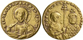 Nicephorus II Phocas, with Basil II, 963-969. Solidus (Gold, 20 mm, 4.24 g, 6 h), Constantinopolis. +IҺS XPS RЄX RЄGNANTIЧM' Bust of Christ Pantokrato...