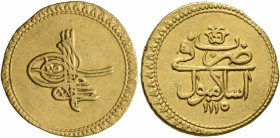 ISLAMIC, Ottoman Empire. Ahmad III , AH 1115-1143 / AD 1703-1730. Zeri İstanbul – Fındık (Gold, 18 mm, 3.46 g, 3 h), Islambul (Constantinople), 1115 A...