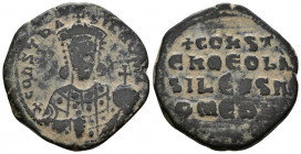 Constantine VII and Romanus AE Follis Constantinople 913-959 AD.
10.10g 28mm