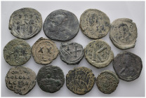 13 Ancient Bronze Pieces
(120,30gr)