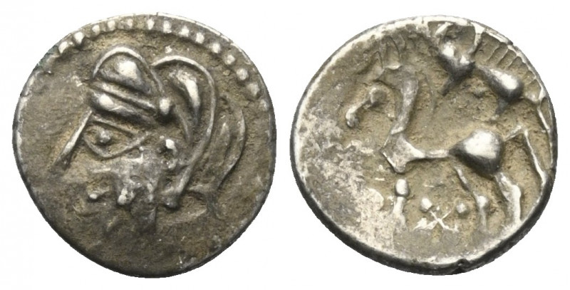Gallien. Bituriges.

 Quinar (Silber).
Vs: Kopf links.
Rs: Pferde nach links...