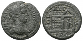 Troas. Alexandria. Severus Alexander (222 - 235 n. Chr.).

 Bronze.
Vs: IM S ALE - ANDER AV - G. Büste mit Lorbeerkranz rechts.
Rs: COL - ALE - AV...