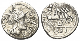 Q. Fabius Labeo.

 Denar (Silber). 124 v. Chr. Rom.
Vs: ROMA. Kopf der Roma mit geflügeltem Helm rechts, davor Wertzeichen und LABEO.
Rs: Q FABI. ...