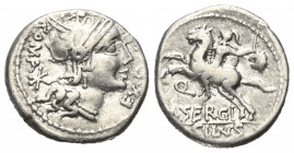 M. Sergius Silus.

 Denar (Silber). 116 oder 115 v. Chr. Rom.
Vs: ROMA EX S C. Kopf der Roma mit geflügeltem Greifenkopfhelm rechts, dahinter Wertz...