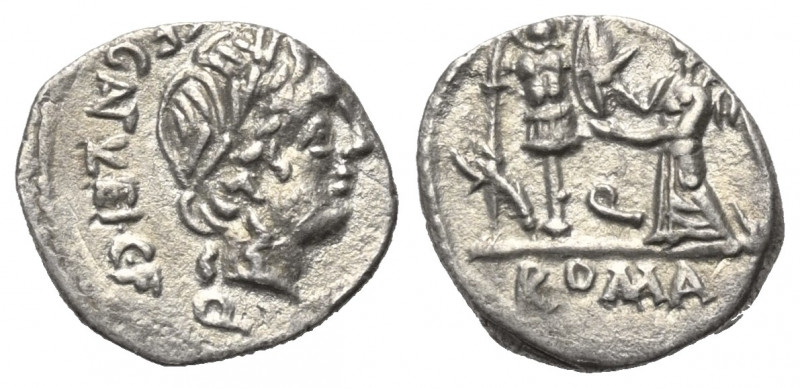C. Egnatuleius C.f.

 Quinar (Silber). 97 v. Chr. Rom.
Vs: Lorbeerkopf des Ap...