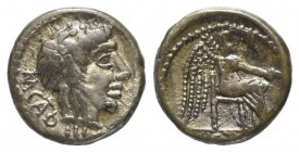 M. Porcius Cato.

 Quinar (Silber). 89 v. Chr. Rom.
Vs: M. CATO. Kopf des Liber mit Efeukranz rechts, darunter Doppelaxt.
Rs: VICTRIX. Victoria mi...