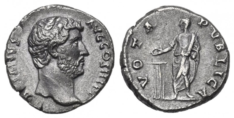 Hadrianus (117 - 138 n. Chr.).

 Denar (Silber). 137 n. Chr. Rom.
Vs: HADRIAN...