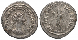 Macrianus (260 - 261 n. Chr.).

 Antoninian. 260 - 261 n. Chr. Antiochia.
Vs: IMP C FVL MACRIANVS P F AVG. Büste mit Strahlenkrone, Panzer und Drap...