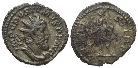 Postumus (260 - 269 n. Chr.).

 Antoninian (Billon). 260 n. Chr. Lugdunum.
Vs: IMP C POSTVMVS P F AVG. Büste mit Strahlenkrone, Paludament und Panz...