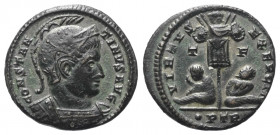 Constantinus I. (307 - 337 n. Chr.).

 Follis. 320 - 321 n. Chr. Trier.
Vs: CONSTAN - TINVS AVG. Büste mit Helm und Panzer rechts.
Rs: VIRTVS - EX...