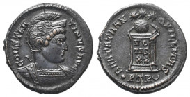 Constantinus I. (307 - 337 n. Chr.).

 Follis. 323 n. Chr. Trier.
Vs: CONSTAN - TINVS AVG. Büste mit Helm und Panzer rechts.
Rs: Rs: BEATA TRANQVI...