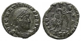 Gratianus (367 - 383 n. Chr.).

 Centenionalis. 367 - 375 n. Chr. Siscia.
Vs: D N GRATIANVS P F AVG. Büste mit Perldiadem, Paludament und Panzer re...