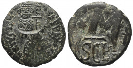 Heraclius (610 - 641 n. Chr.).

 Follis (40 Nummi). Sizilien.
Runde Gegenstempel auf einem Follis des Justinianus: 
Vs: Links Büste des Kaisers en...