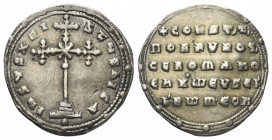 Constantinus VII. Porphyrogenitus und Romanus I. Lecapenus (920 - 944 n. Chr.).

 Miliaresion (Silber). 945 - 959 n. Chr. Constantinopolis.
Vs: Kre...